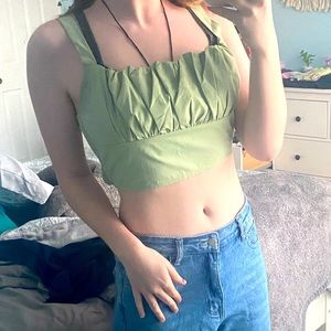 ⚡️CUTE GREEN CROP TOP⚡️